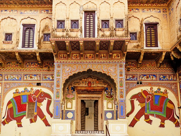 FORTS AND PALACES OF RAJASTHAN