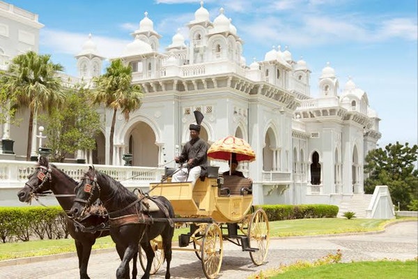 LIVING LARGE - THE PALACE LIFESTYLE