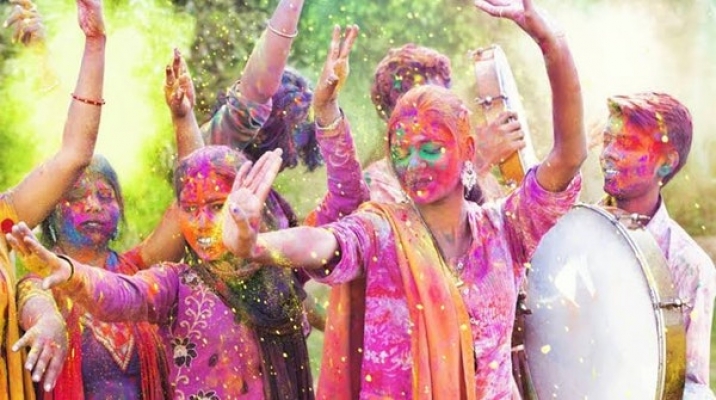 COULEURS DE PRINTEMPS - HOLI AU RAJASTHAN